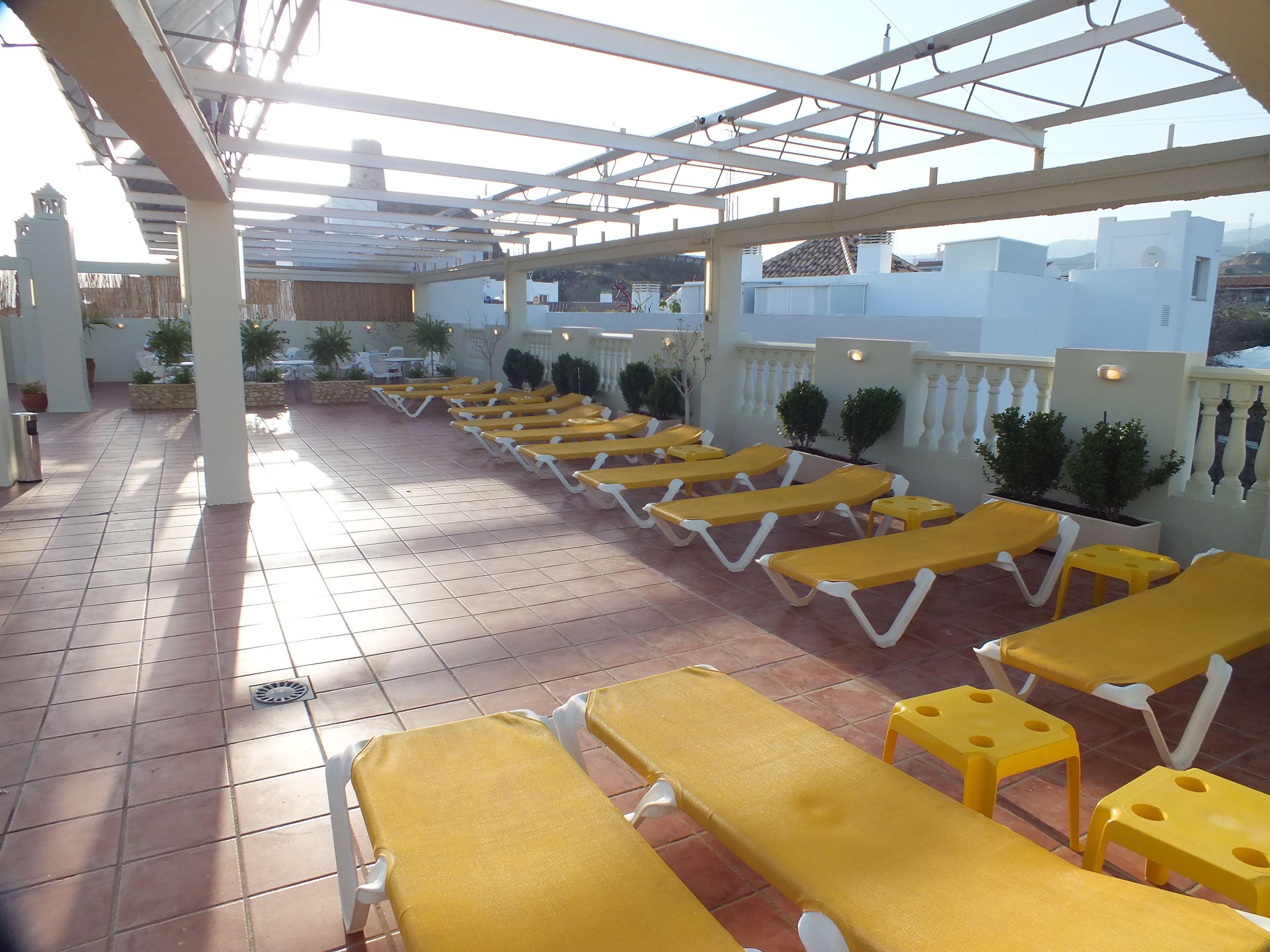 sun deck