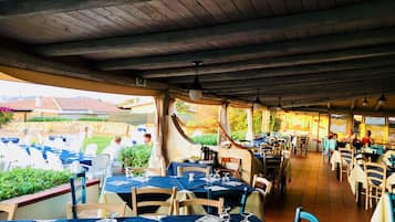 Dinner served, seafood, garden views