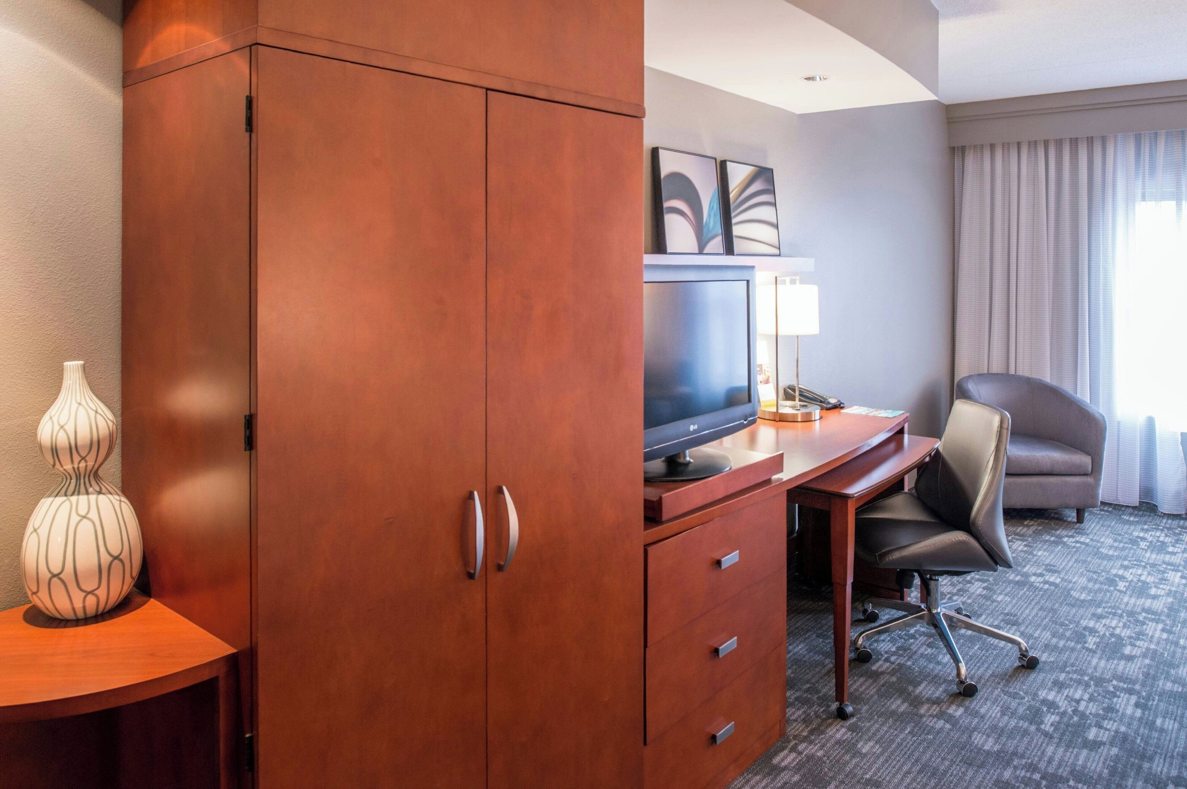 1 bedroom, desk, laptop workspace, blackout curtains