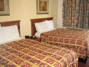 Standard Room, 2 Double Beds
