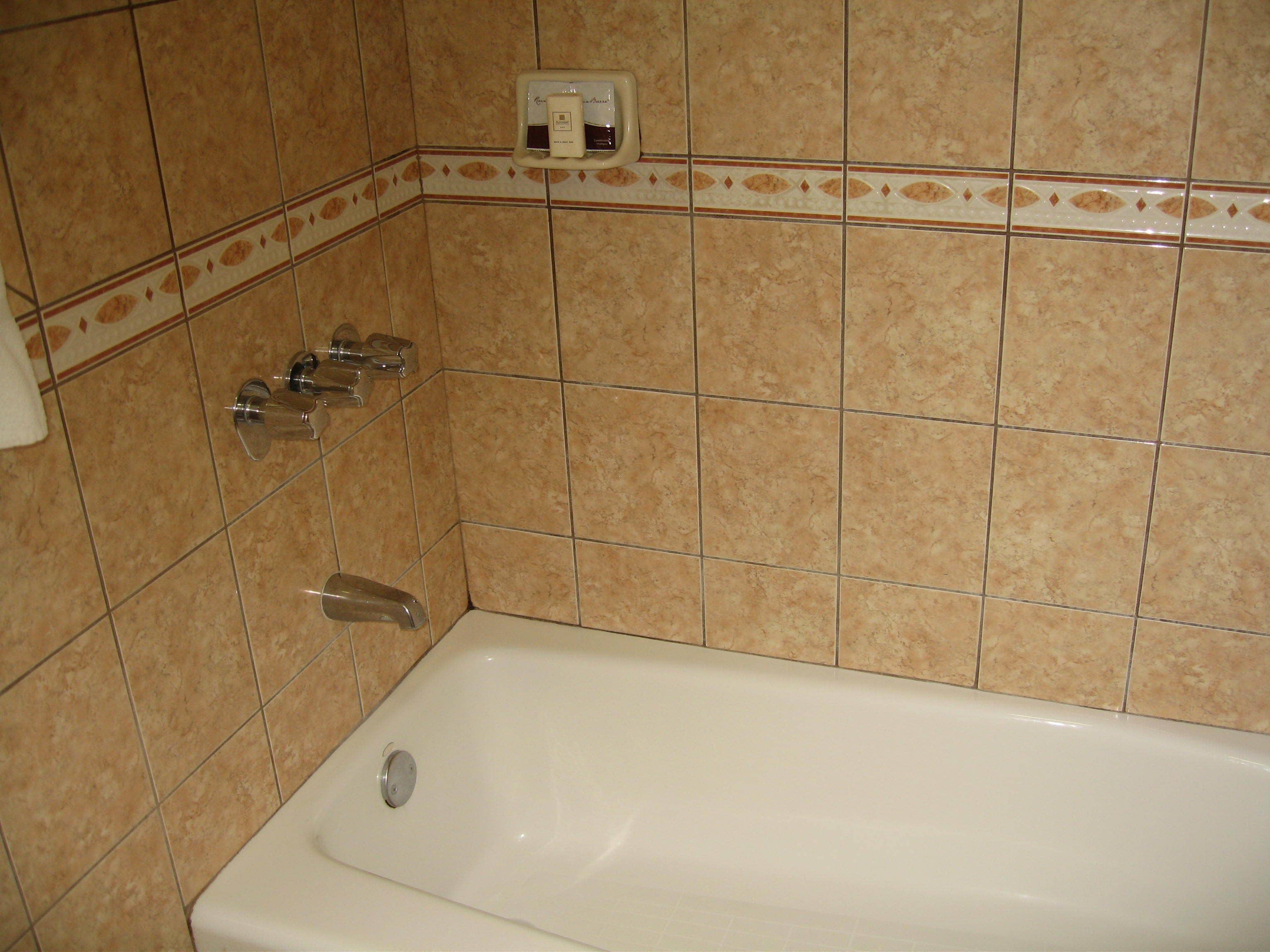 deep-soaking bathtub