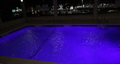 Motel 6 Tyler, TX