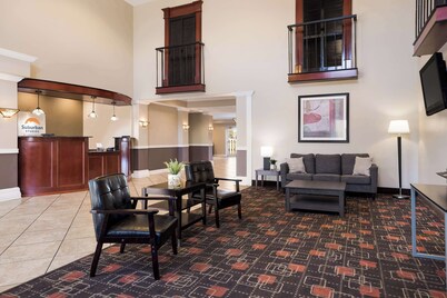 Suburban Studios Berwick - Morgan City