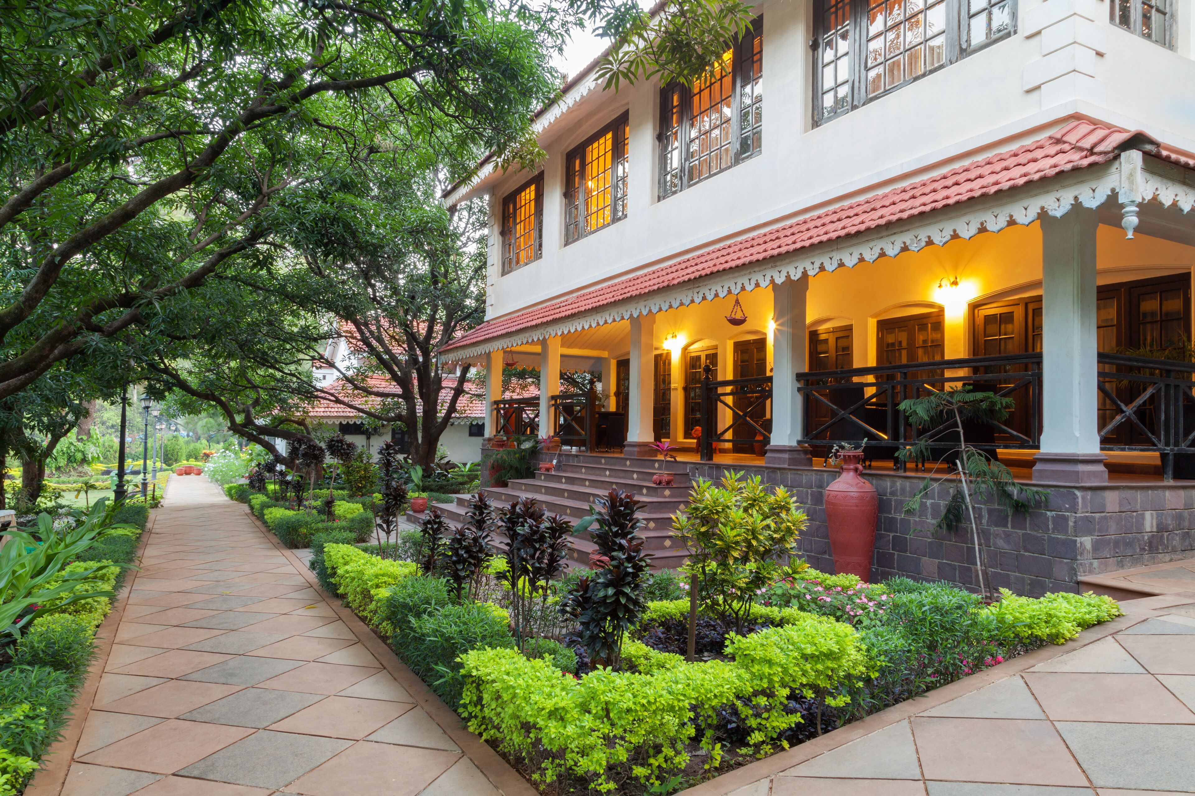 victorian suite | minibar, in-room safe, desk, blackout curtains