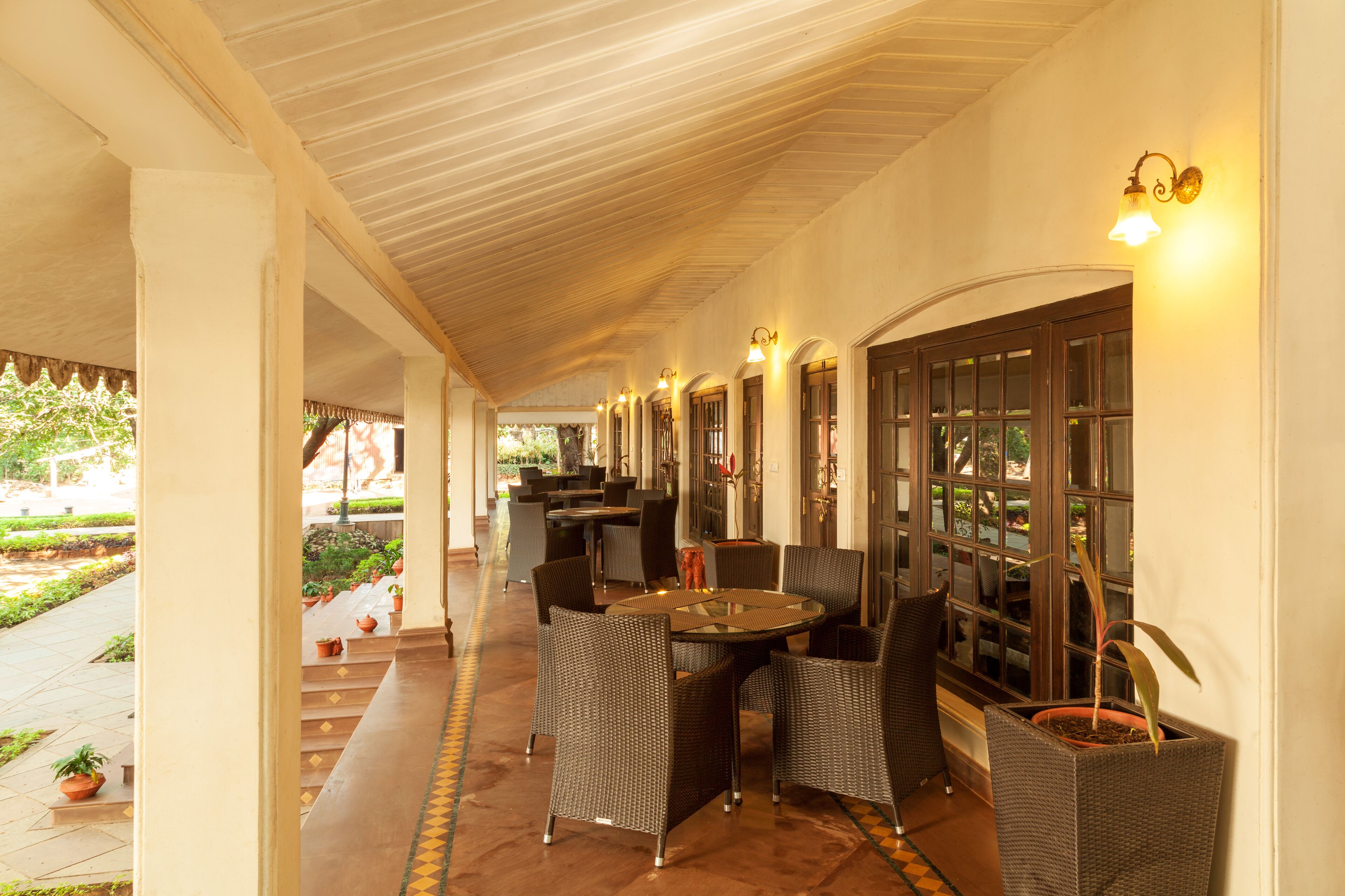 royal club | minibar, in-room safe, desk, blackout curtains