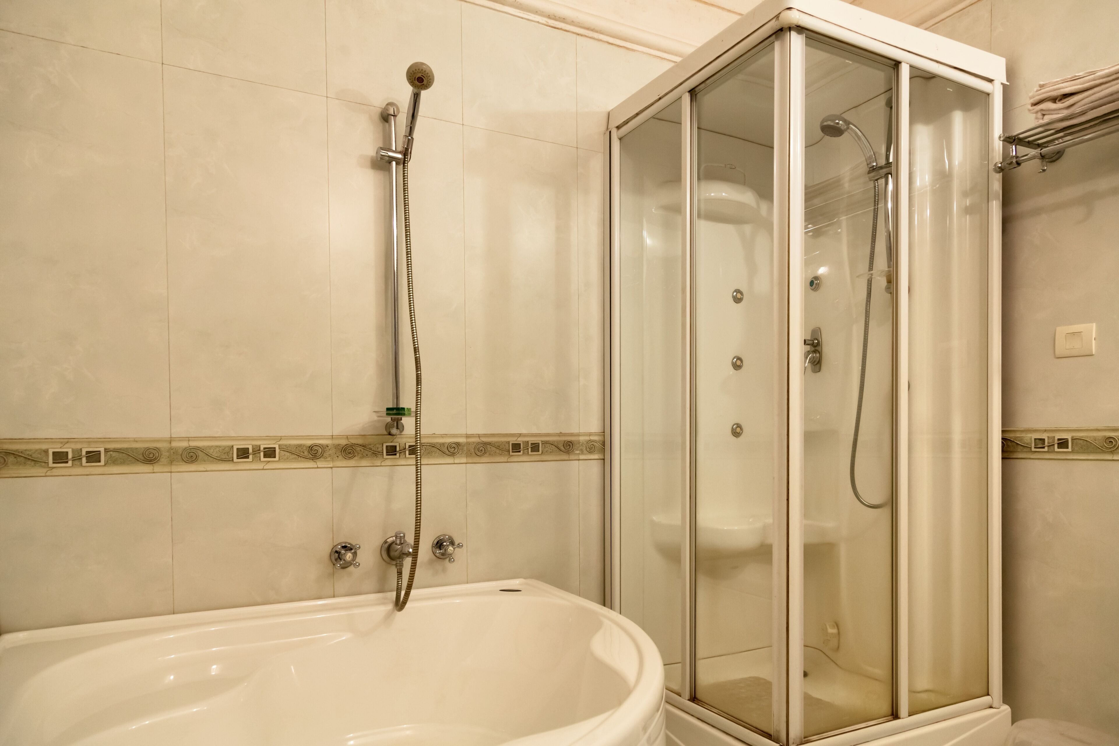 victorian suite | bathroom | shower, free toiletries, slippers, towels