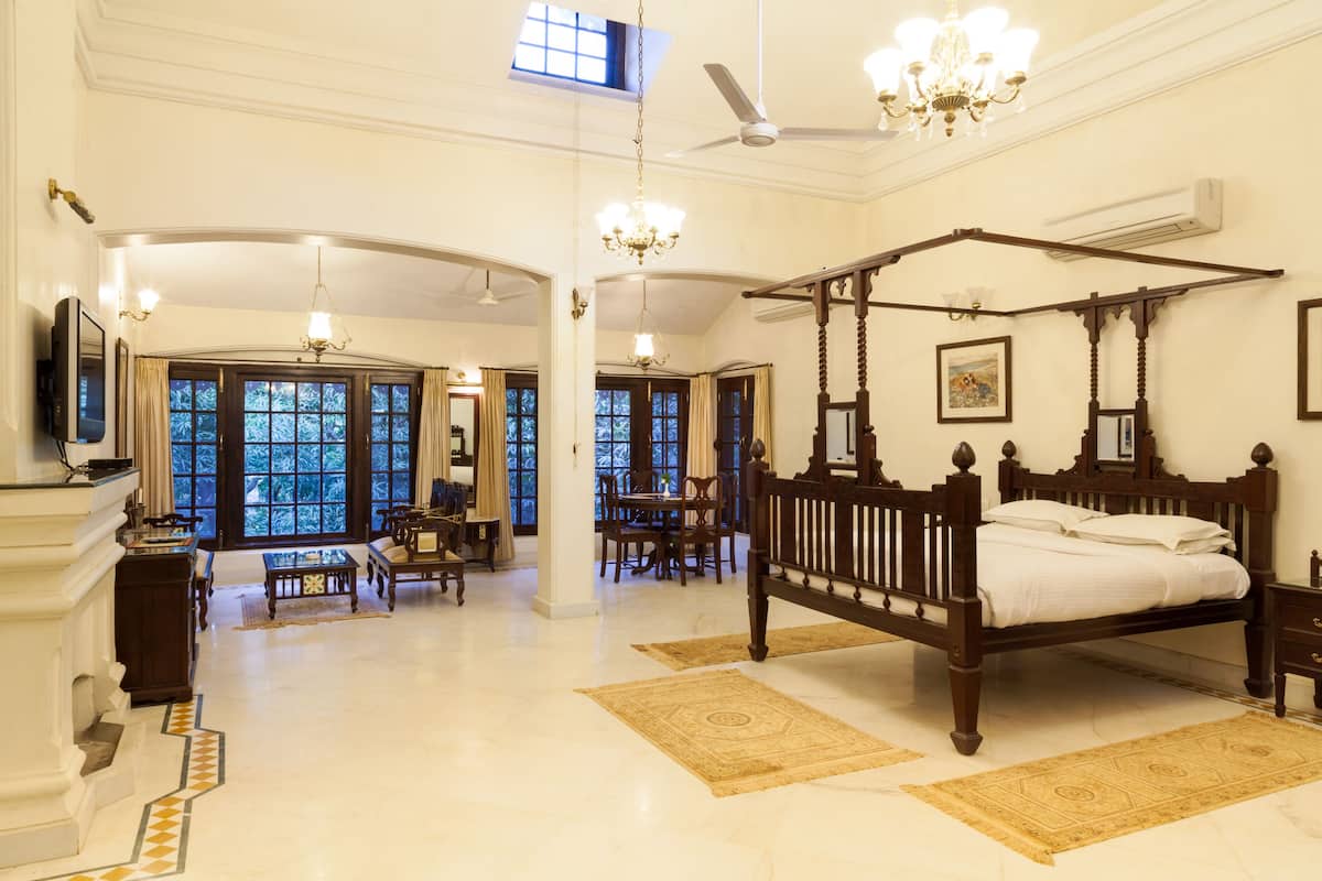 victorian suite | minibar, in-room safe, desk, blackout curtains