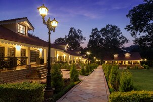 Forsyth Suite | Garden view