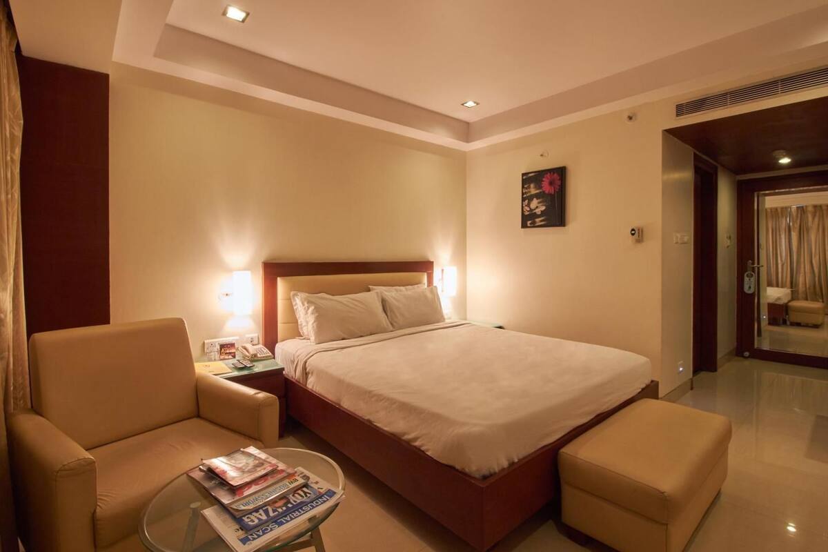 Suite Familiale, 1 très grand lit | Minibar, bureau, lits pliants/supplémentaires