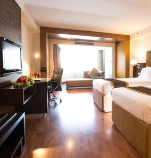 Premium bedding, pillow-top beds, minibar, in-room safe - Furama Chiang Mai, Thailand (Chiang Mai)