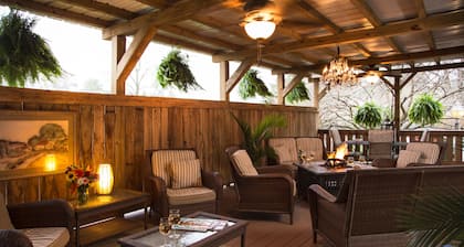 1825 Inn Bed and Breakfast