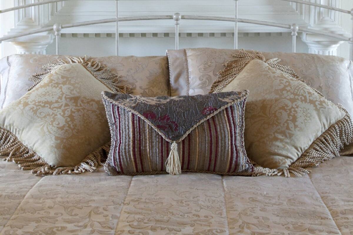 Premium bedding, free WiFi, bed sheets