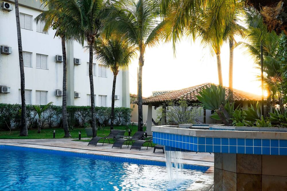 Attie Park Hotel