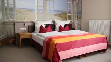 Caja de seguridad en la habitación y escritorio