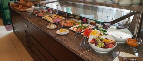 Daily buffet breakfast (EUR 15 per person)