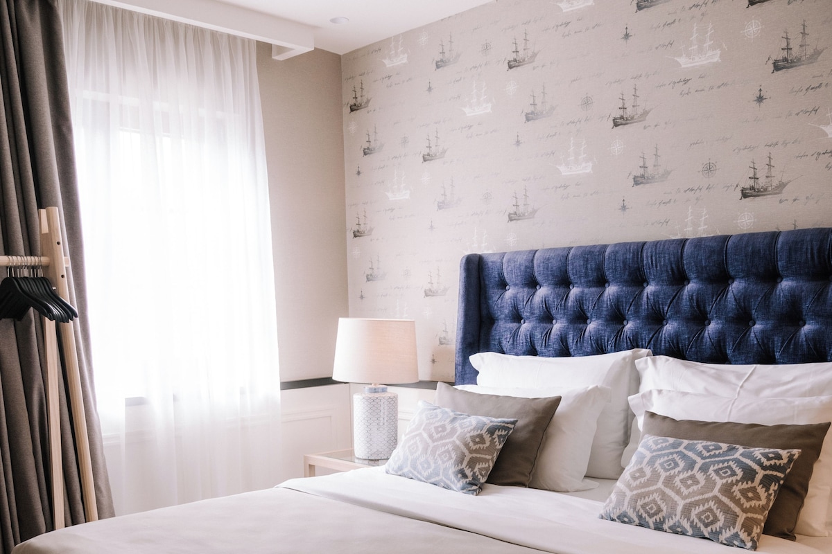 Cadar Frette Itali, peralatan tempat tidur premium, bar mini 