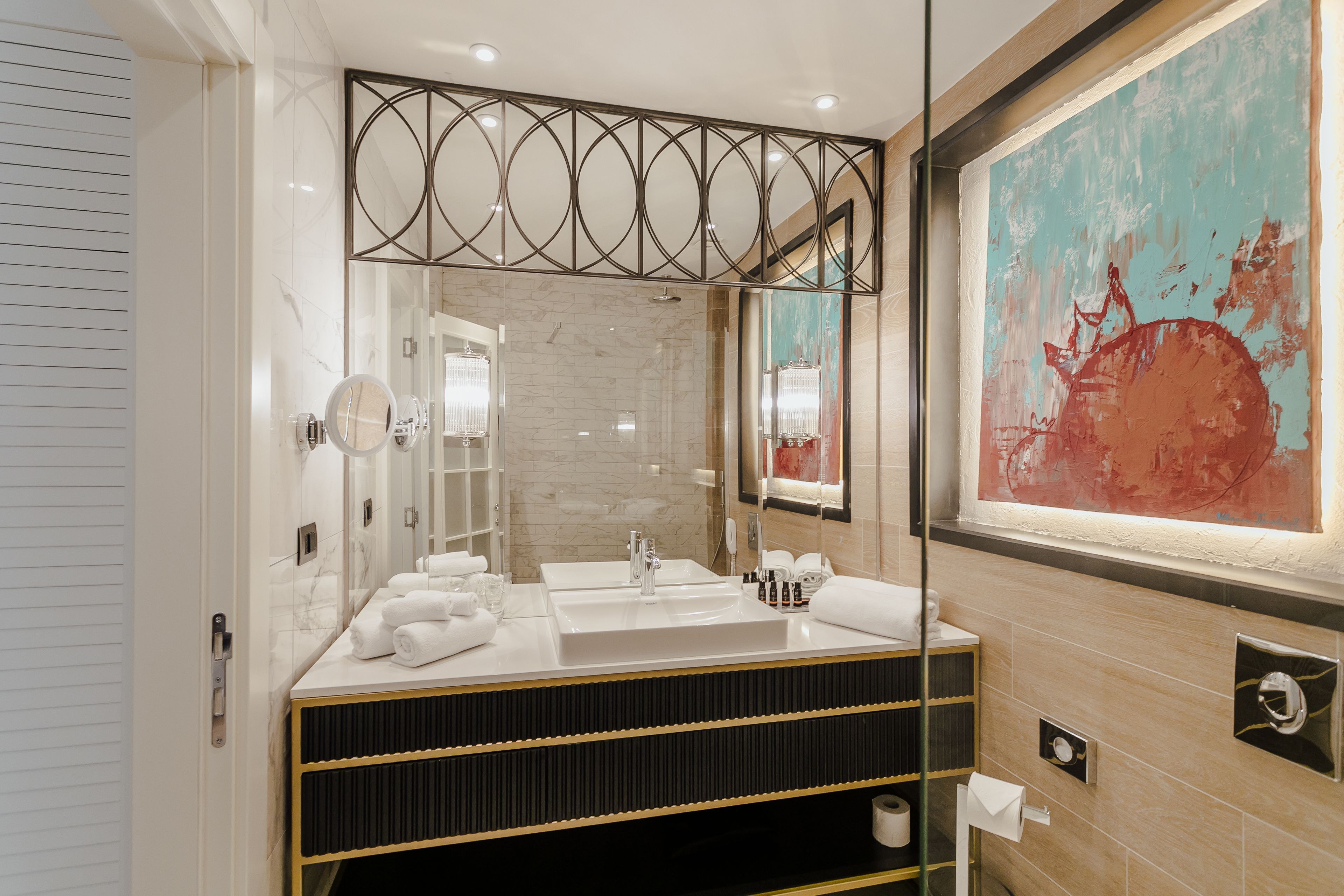 junior suite, balcony, partial sea view | bathroom | shower, free toiletries, hair dryer, bathrobes