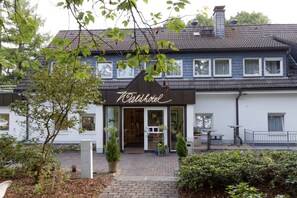 Front of property - Waldhotel Wilhelmshöhe (Freudenberg)