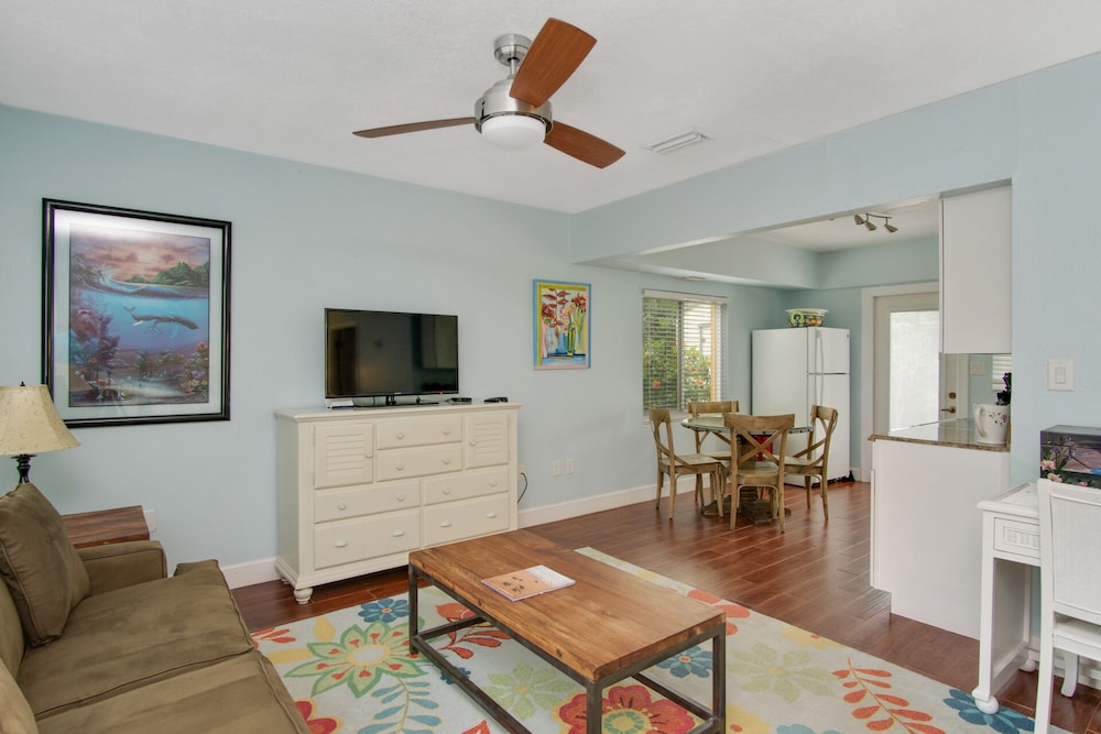 Beach Place Guesthouses by null