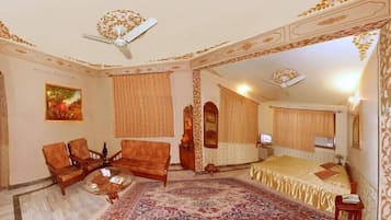 Maharaja Suite | Living area | LCD TV