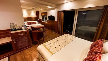 1 habitación, ropa de cama de alta calidad y minibar