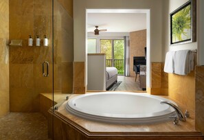 Superior Room, 1 King Bed, Jetted Tub | Premium bedding, iron/ironing board, free cribs/infant beds