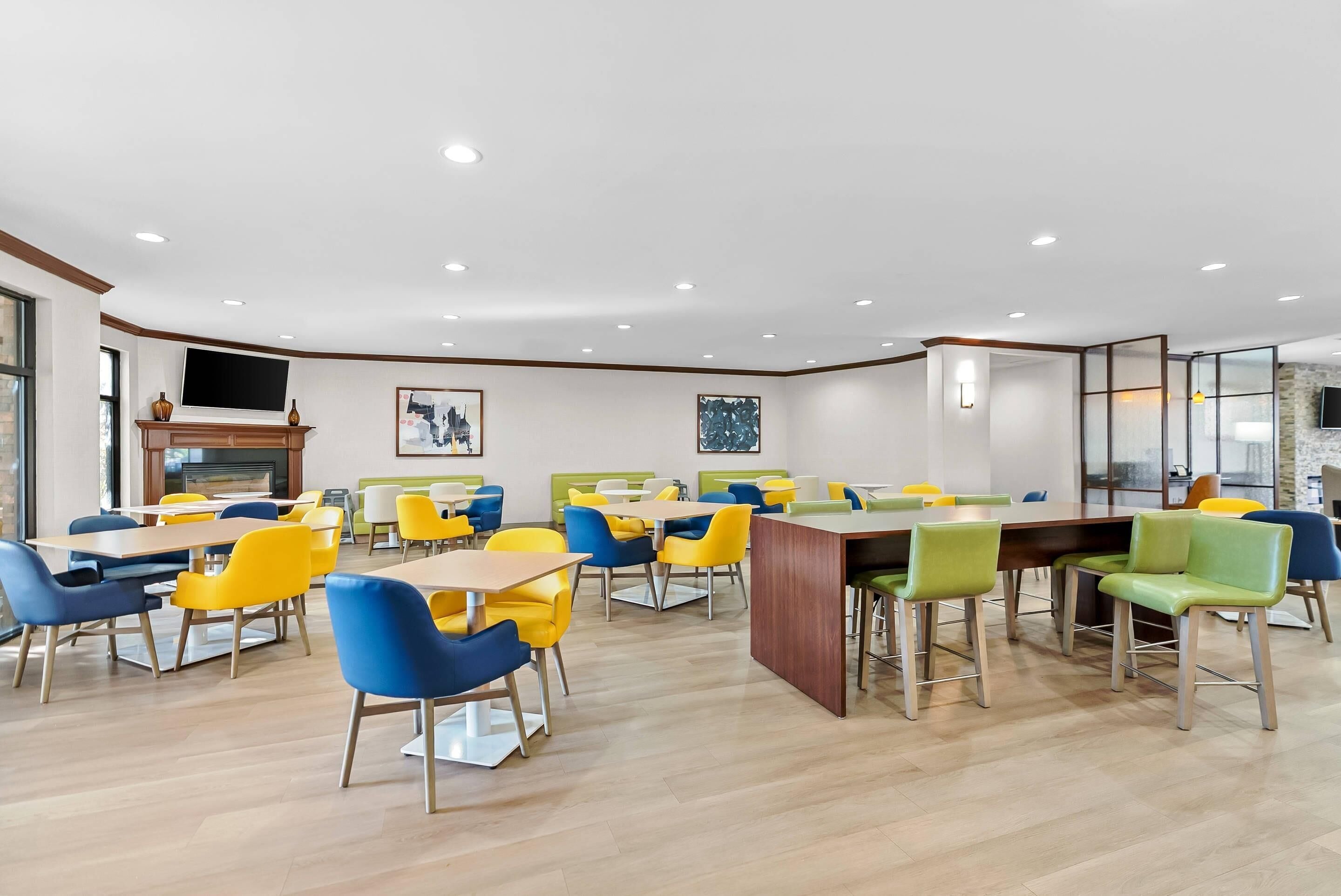 Free daily full breakfast