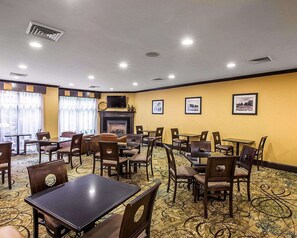 Free daily full breakfast