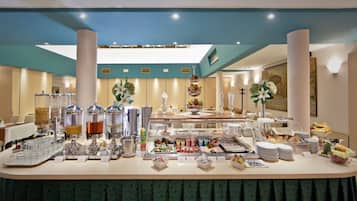 Free buffet breakfast