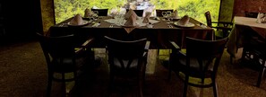 Breakfast, lunch, dinner served; international cuisine  - Hotel Rivulus (Baia Mare)
