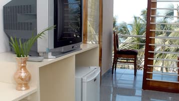 Marine Ac Deluxe Seaside | Balcony