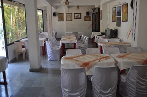 Banquet hall - Hotel Marine Palace (Neyyattinkara)