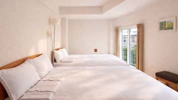 Basic Quadruple Room, Non Smoking | Laptop workspace, blackout drapes, iron/ironing board, free WiFi