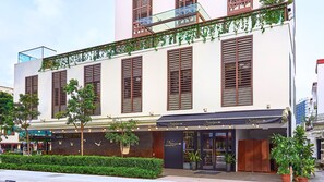 Front of property - Nostalgia Hotel (Singapore)