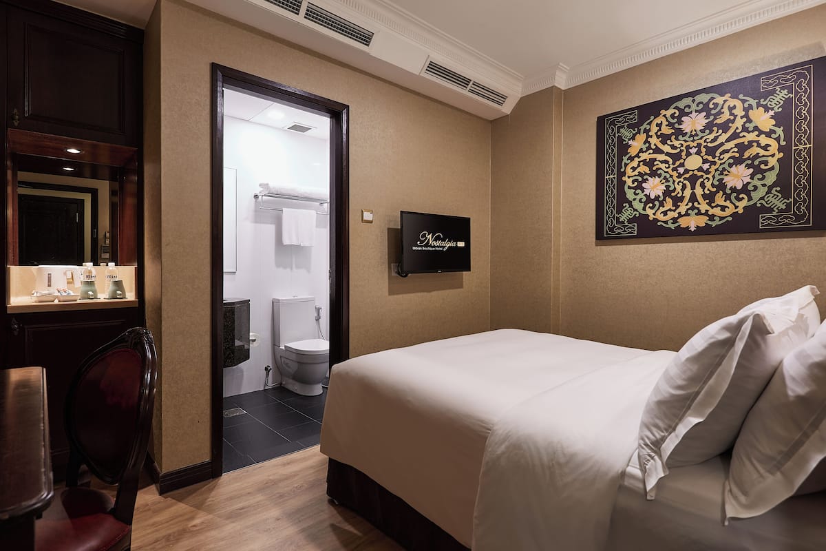 Superior Room (No Windows) | Safe på rommet, wi-fi (inkludert) og sengetøy
