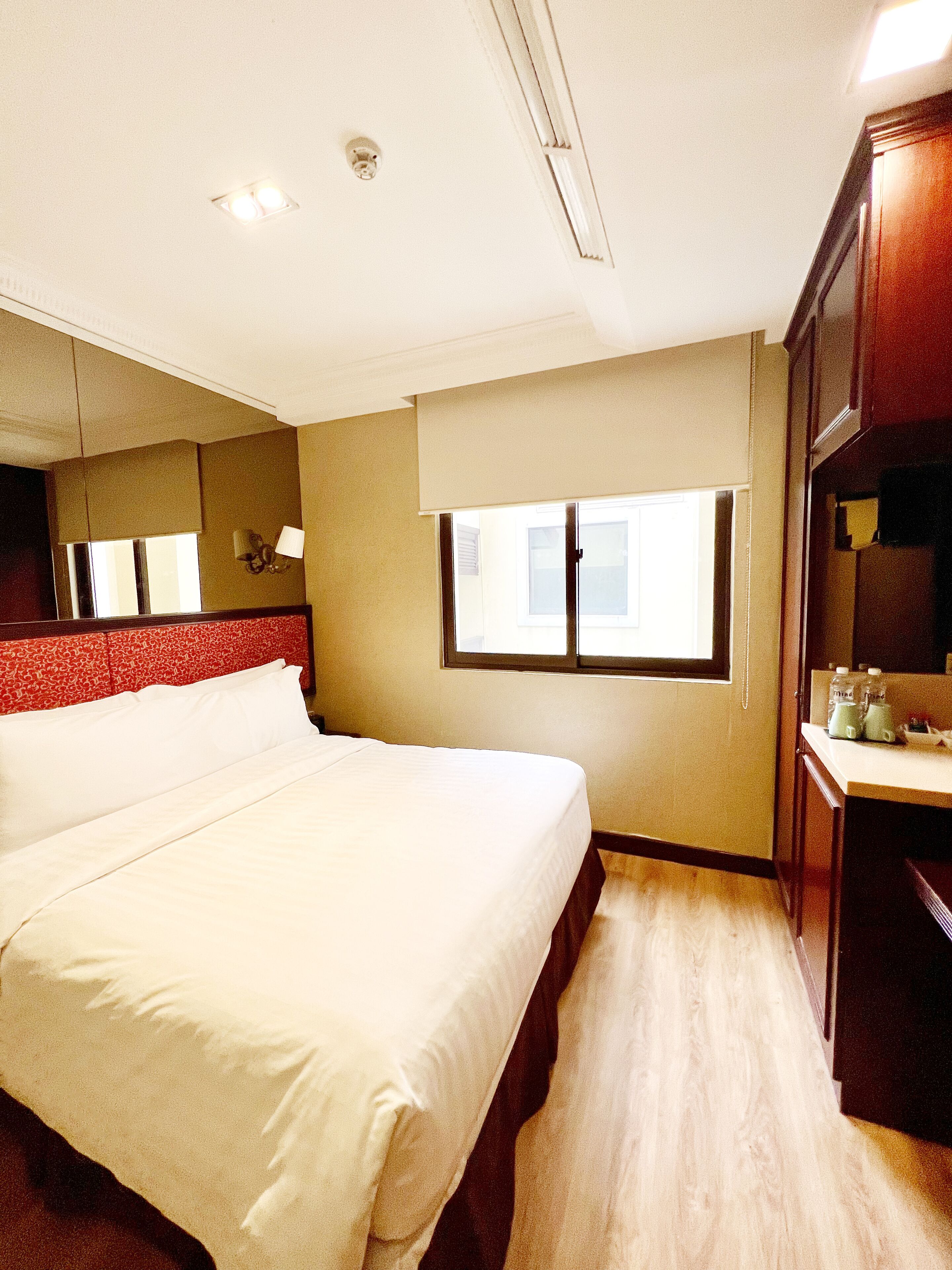 Photo - Nostalgia Hotel