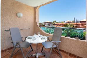 1 bedroom, in-room safe, blackout curtains, soundproofing - MUR Apartamentos Buenos Aires (San Bartolomé de Tirajana)