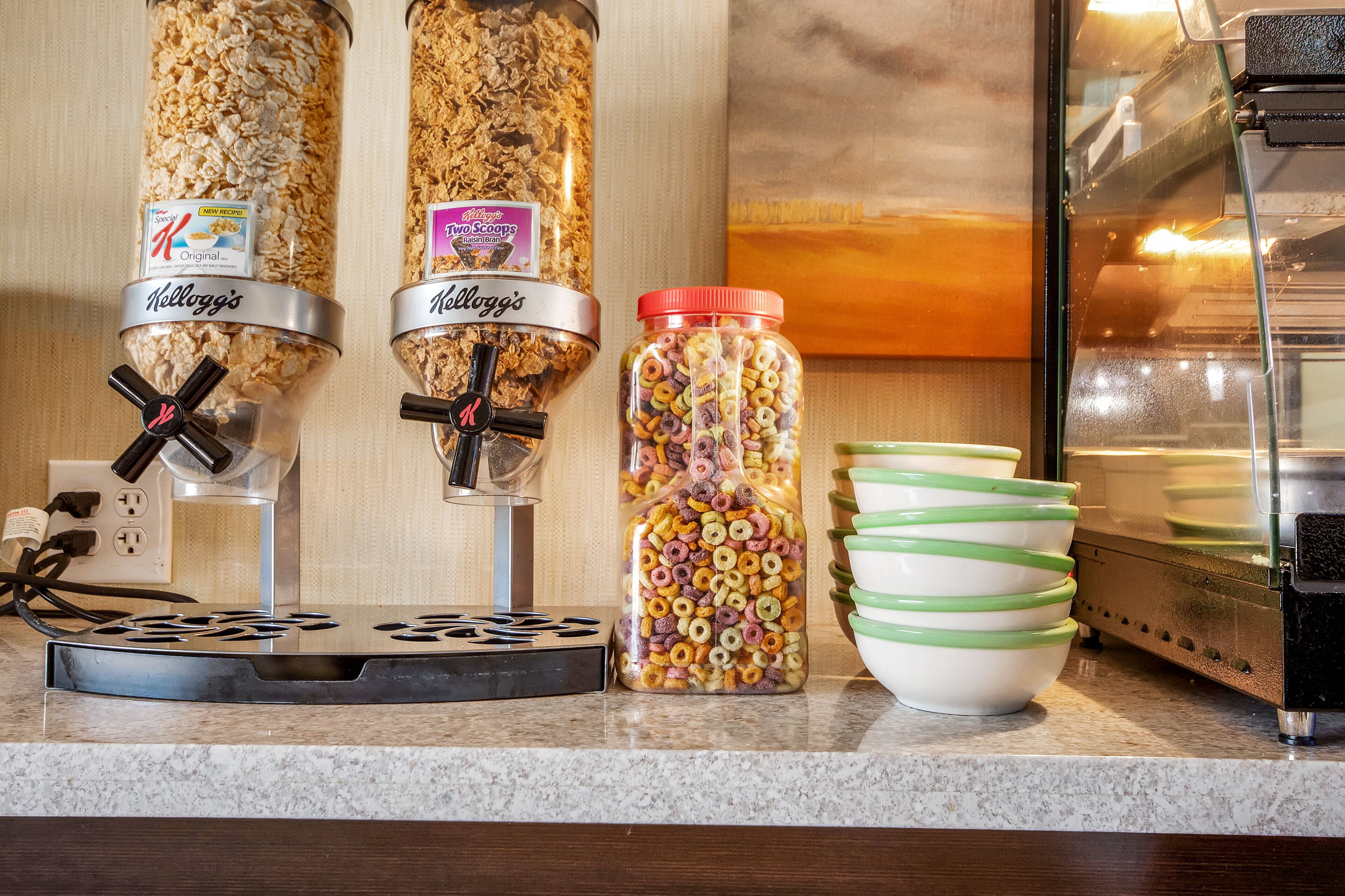 free daily continental breakfast