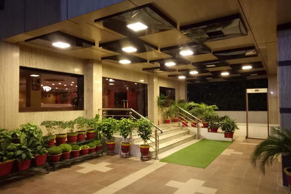 Hotel Taj Darbar