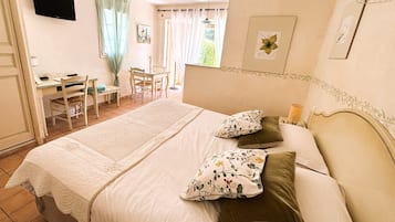 Literie de qualité supérieure, coffres-forts dans les chambres