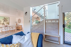 Premium Apartment | Living area | 32-inch flat-screen TV with satellite channels, LCD TV, foosball - Glen Eden Beach Resort (Peregian Beach)