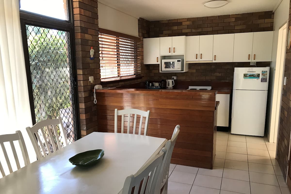 Apartment, 3 Bedrooms | Private kitchen