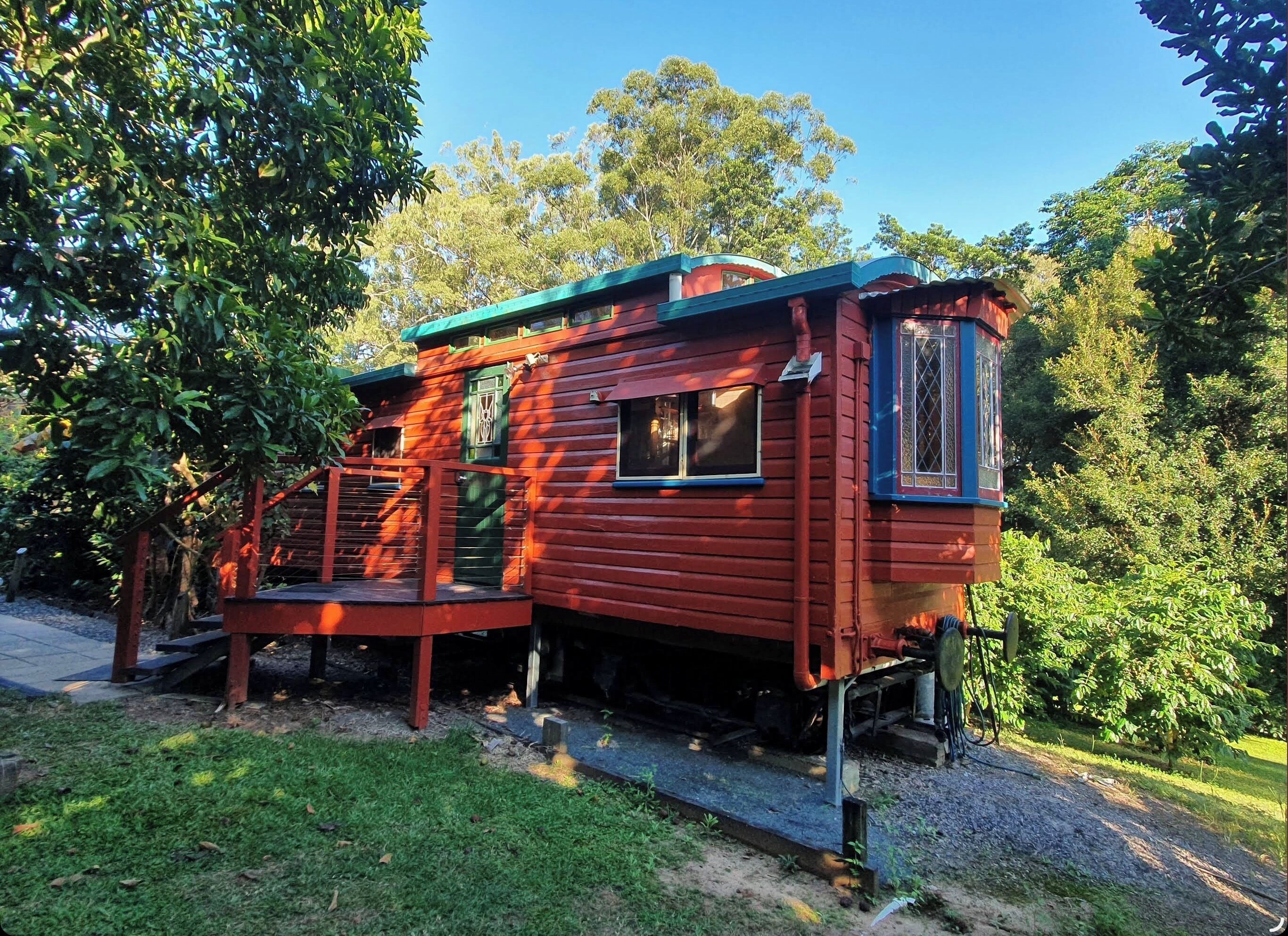 Standard | Yksilöllisesti kalustettu, työpöytä, Wi-Fi, vuodevaatteet