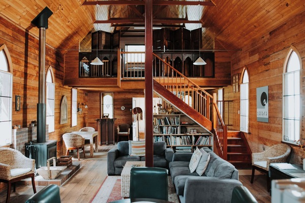 Loft (Church Loft) | Ropa de cama de alta calidad y colchones con acolchado adicional