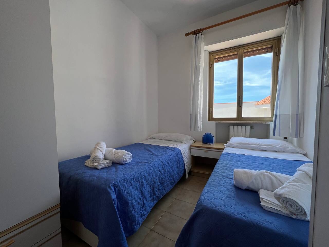 Grand-Apartment, 2 Schlafzimmer, Kochnische, Gartenblick