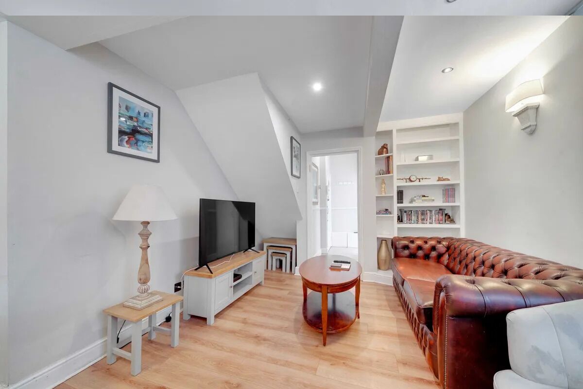 Apartment, Private Bathroom (2 bed Perham) | Living area | TV