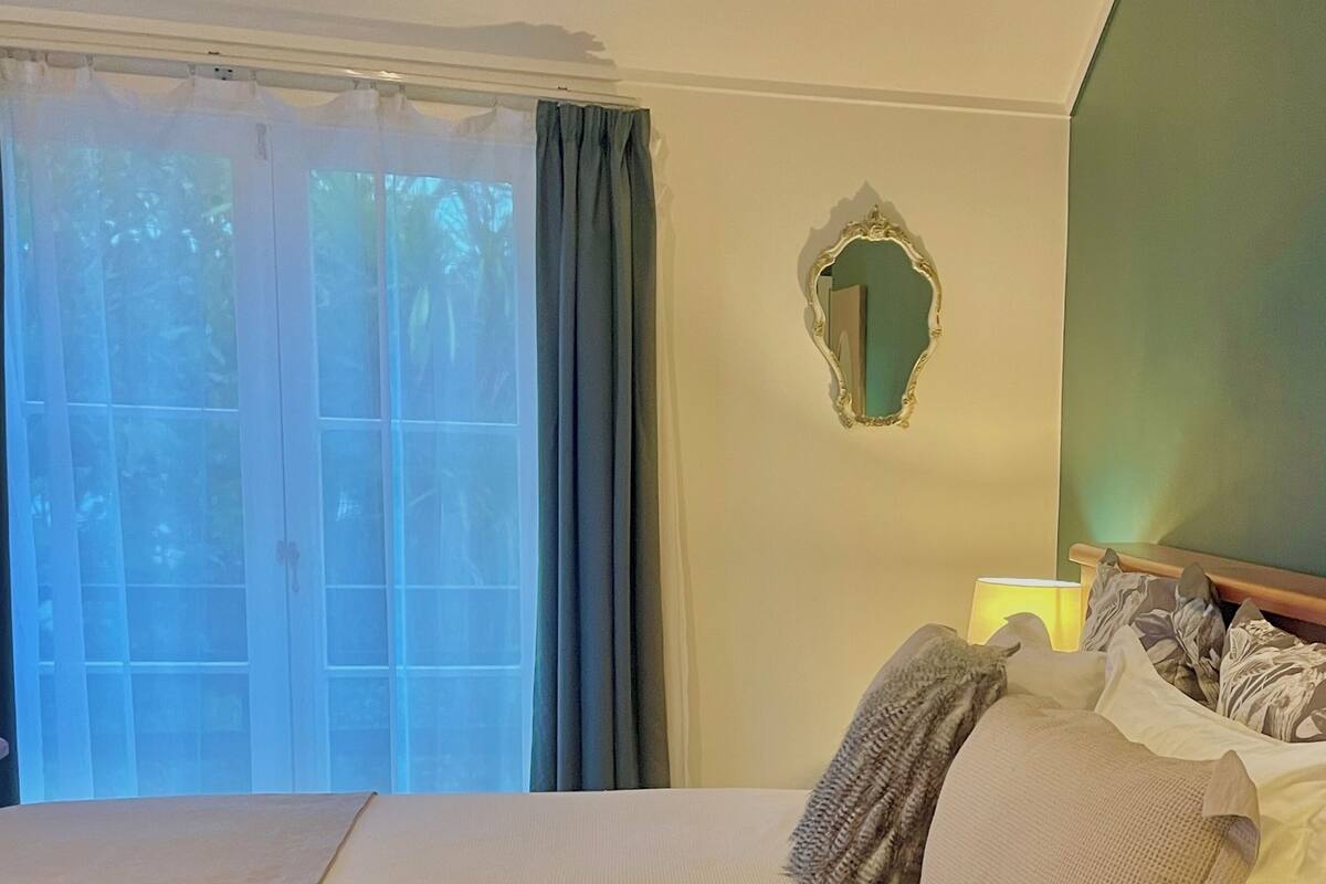 Superior Room | Individually decorated, individually furnished, free WiFi, bed sheets