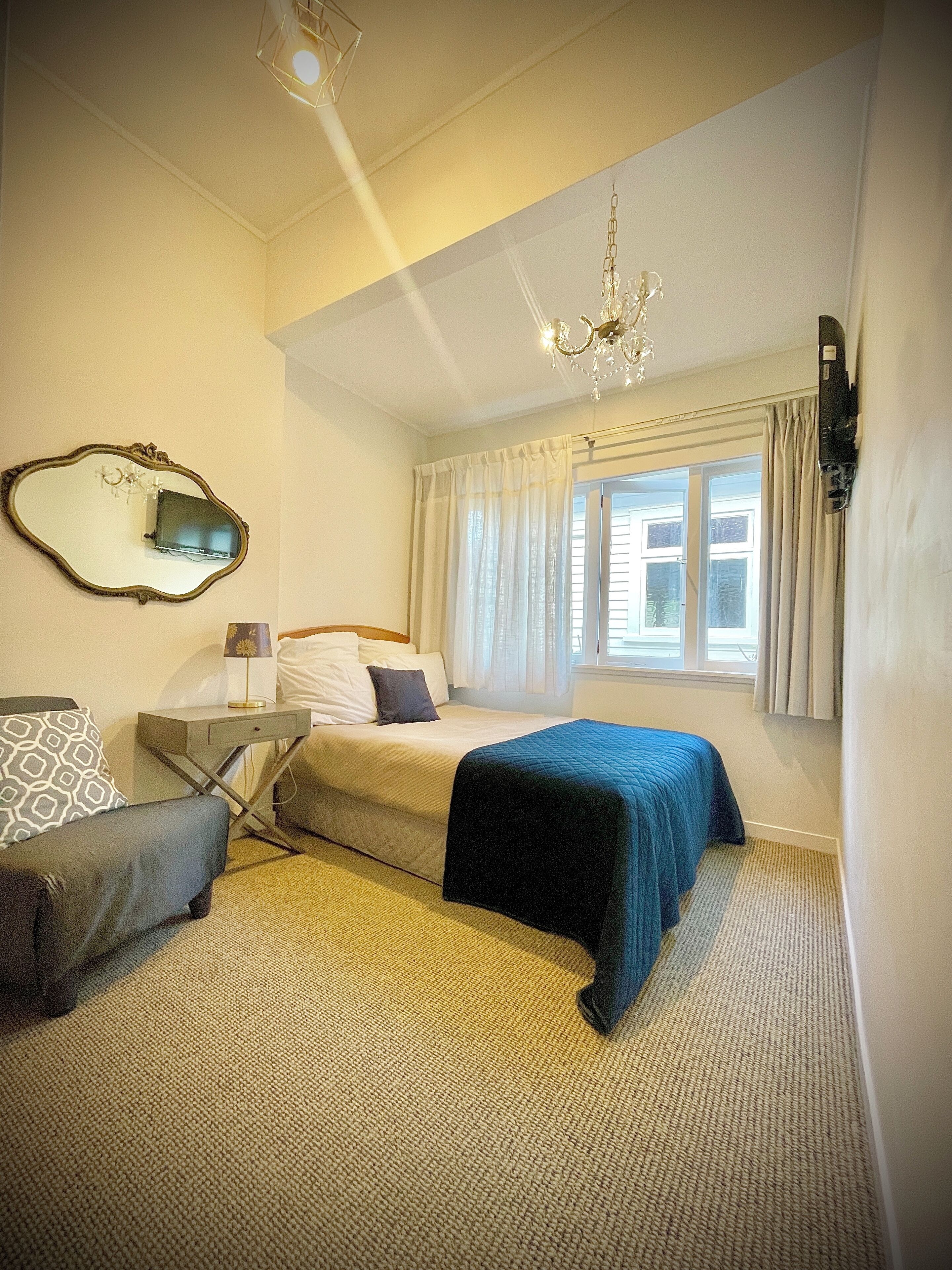 Deluxe Single Room | Individually decorated, individually furnished, free WiFi, bed sheets