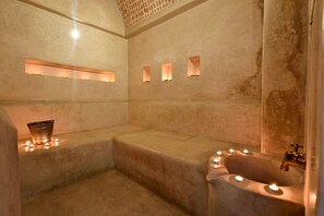 Couples treatment room(s), Turkish bath/hammam, body treatments - Riad Les Ammonites (Marrakech)