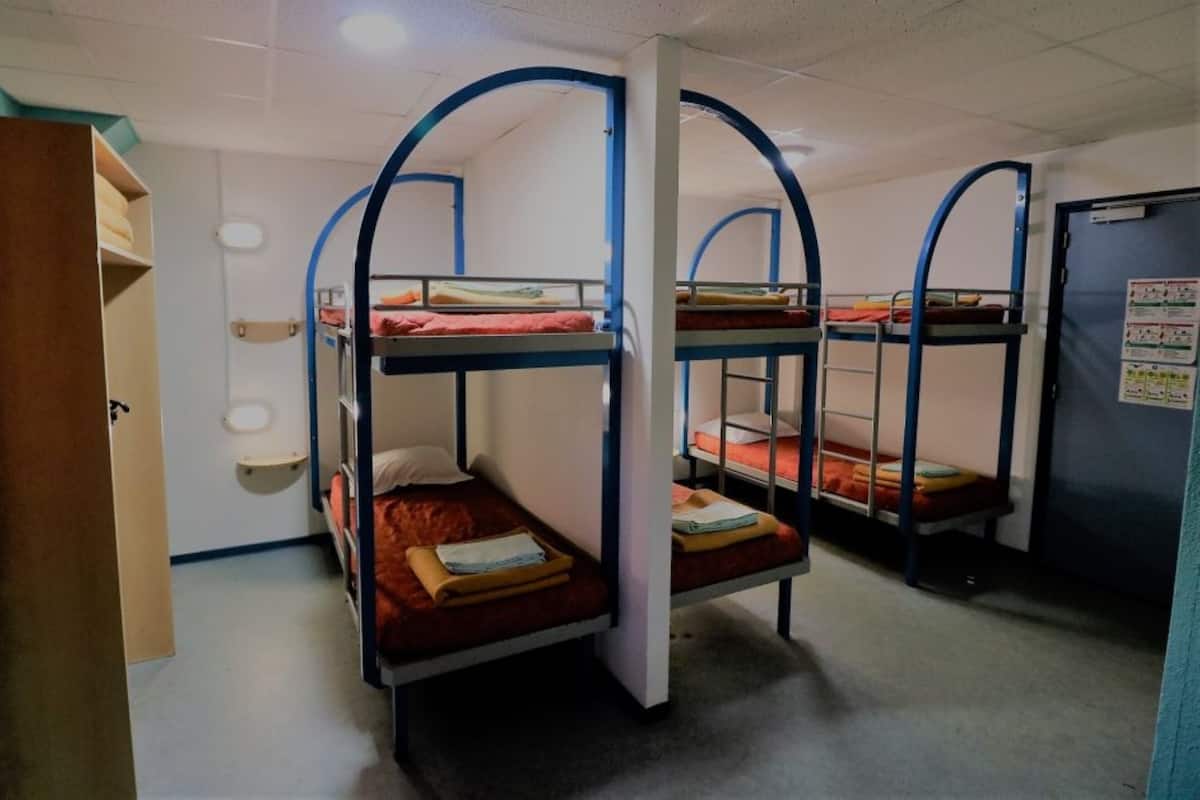 Desk, blackout drapes, free WiFi, bed sheets